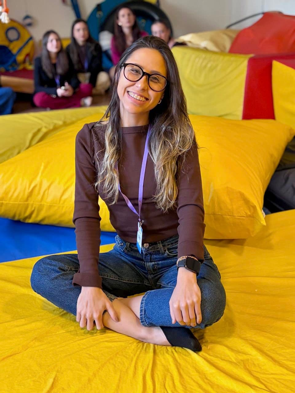 Dievana Barbosa — Terapeuta Ocupacional em sala de Integração Sensorial
